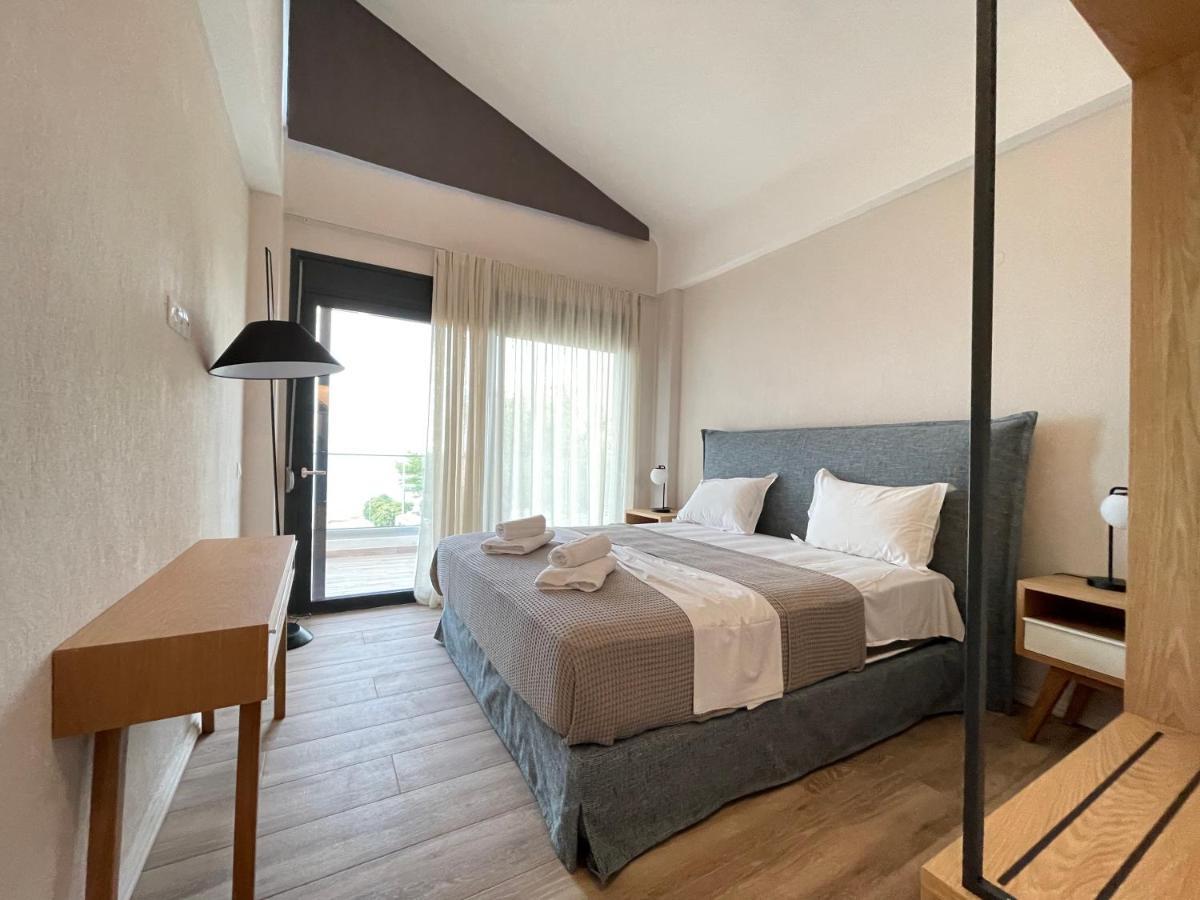 Villa Oleandra By The Sea Polychrono Bagian luar foto