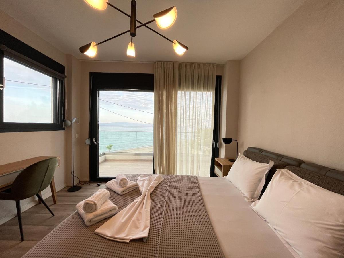 Villa Oleandra By The Sea Polychrono Bagian luar foto